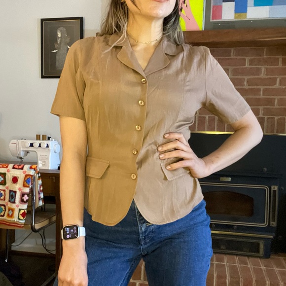 Vintage Tops - Vintage 90s Silk Anna & Frank Neutral Cinch Waist Soft Short Sleeve Blou…